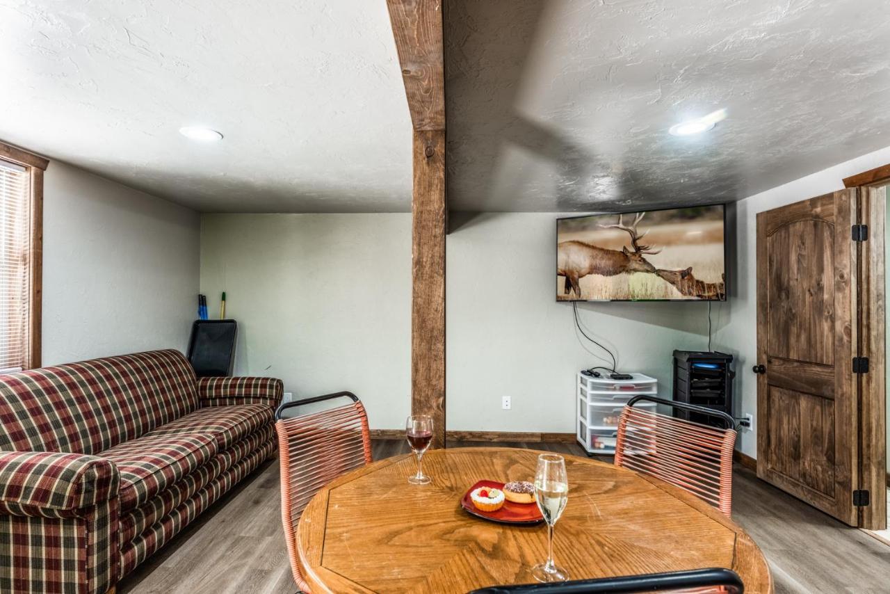 The Great Escape Villa Ruidoso Exterior photo